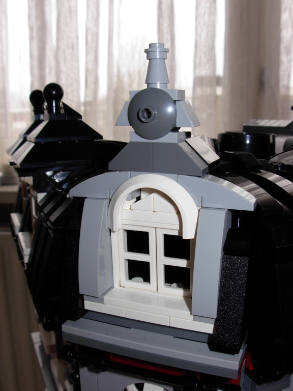 lego_modular_corner_bank_moc_09.jpg