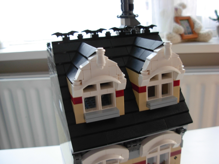 lego_modular_ice_lounge_moc_07.jpg