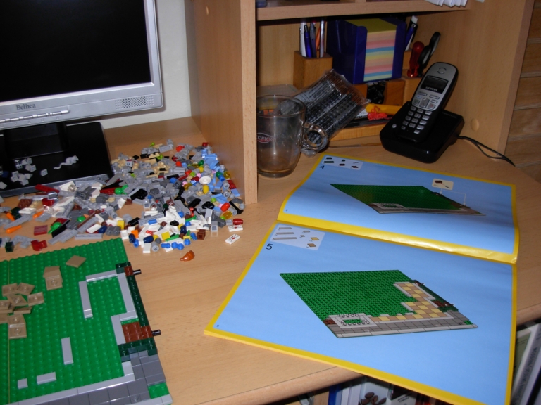 lego_10185_green_grocer004.jpg