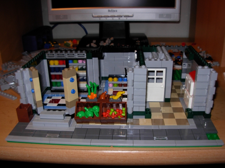 lego_10185_green_grocer028.jpg