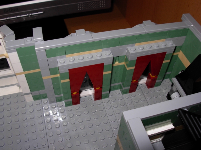 lego_10185_green_grocer059.jpg