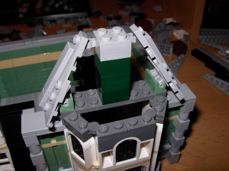 lego_10185_green_grocer075.jpg