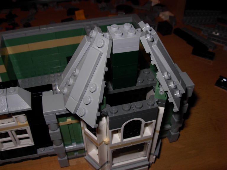 lego_10185_green_grocer076.jpg
