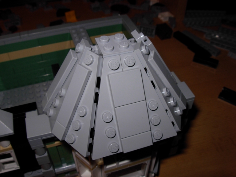 lego_10185_green_grocer077.jpg