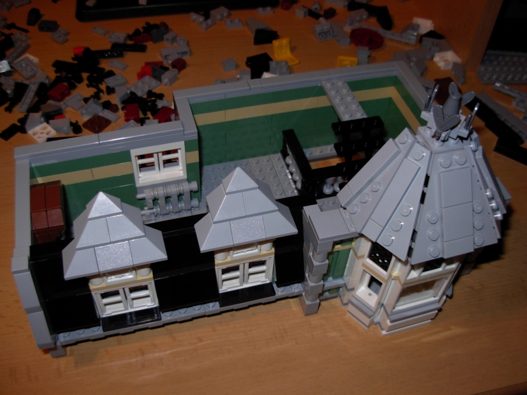 lego_10185_green_grocer079.jpg