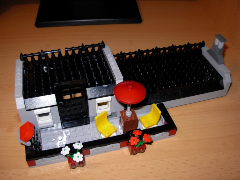lego_10185_green_grocer092.jpg