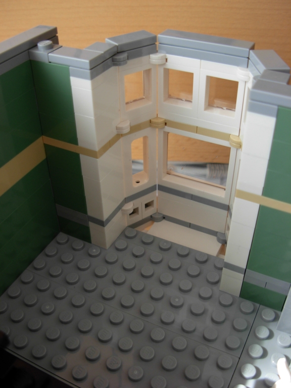 lego_10185_green_grocer126.jpg