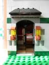lego_10185_green_grocer107.jpg