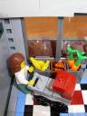 lego_10185_green_grocer128.jpg
