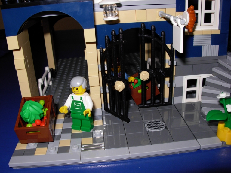 lego_10190_market_street16.jpg