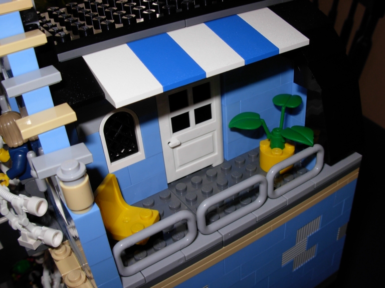lego_10190_market_street19.jpg