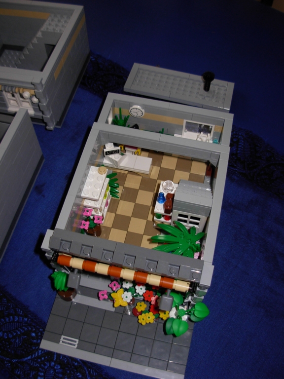 lego_modular_florist_moc_10.jpg