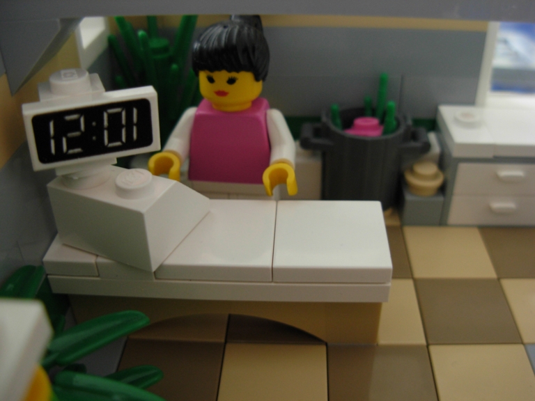 lego_modular_florist_moc_12.jpg