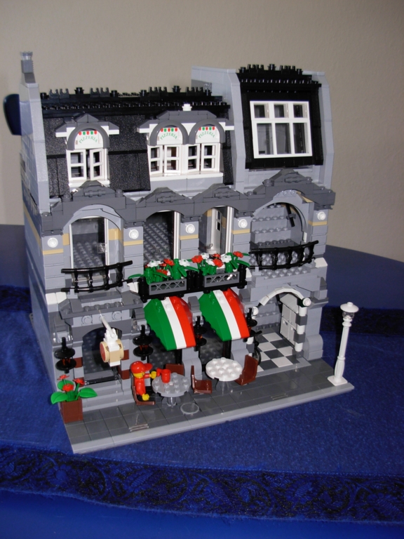 lego_modular_pizzeria_moc_02.jpg