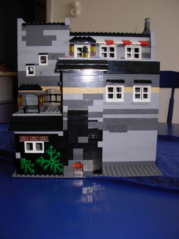 lego_modular_pizzeria_moc_06.jpg