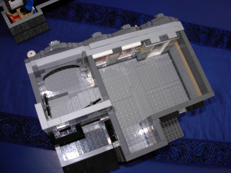 lego_modular_pizzeria_moc_08.jpg