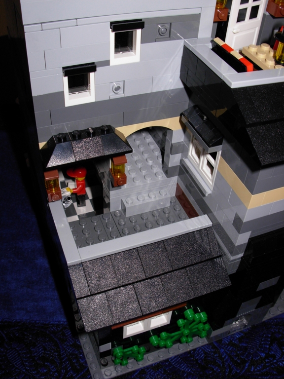lego_modular_pizzeria_moc_28.jpg
