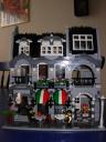 lego_modular_pizzeria_moc_20.jpg