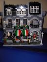 lego_modular_pizzeria_moc_21.jpg