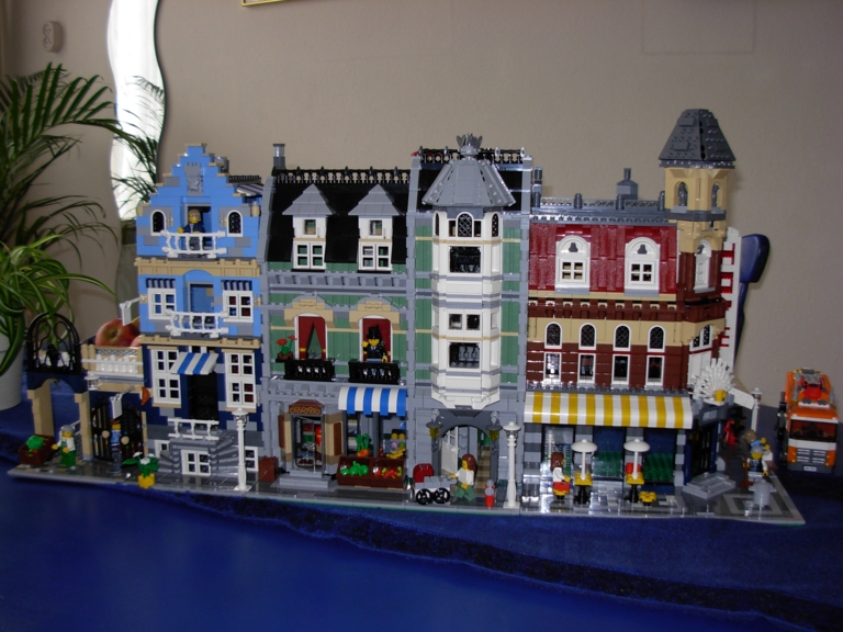 lego_modular_houses02.jpg
