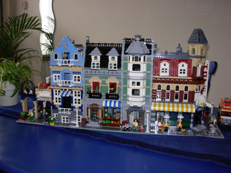 lego_modular_houses03.jpg