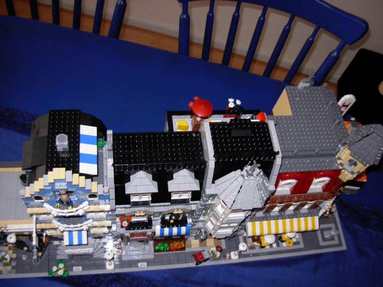 lego_modular_houses19.jpg