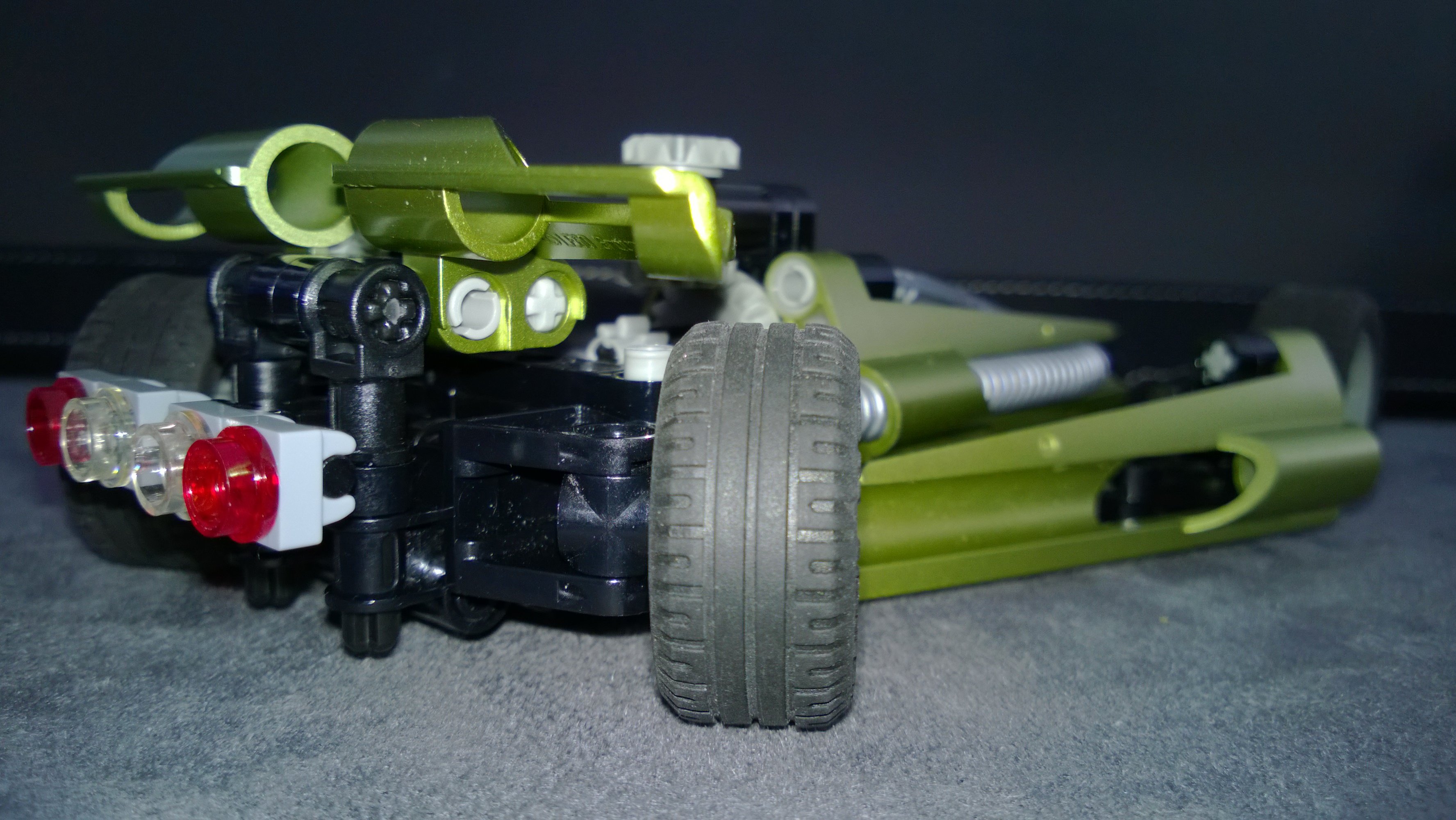 04_rear_angle.jpg