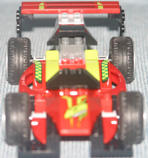 02_front_rear_focus.png