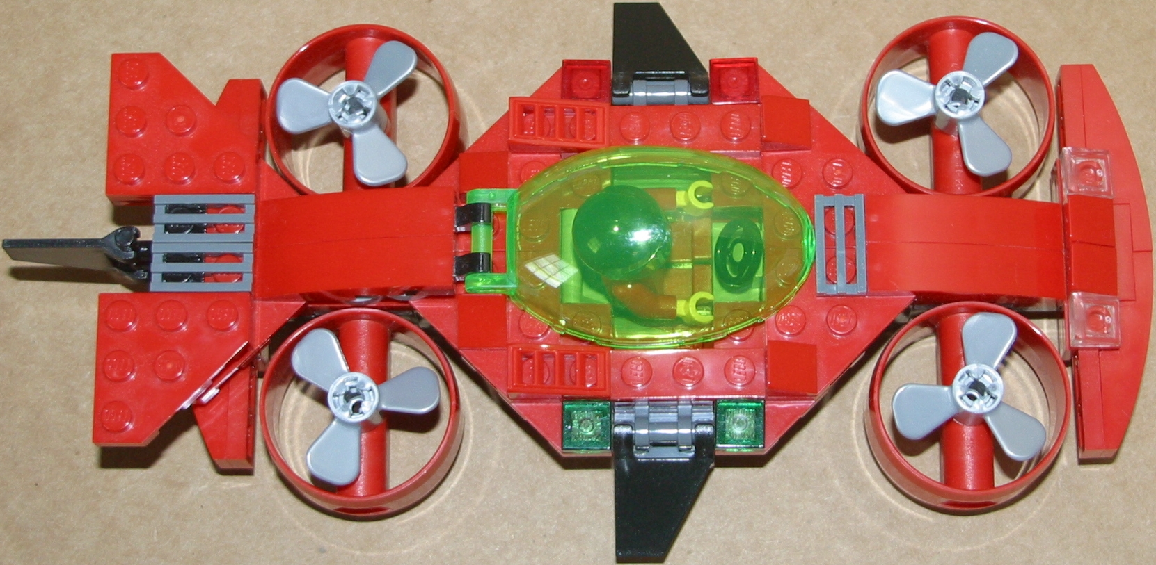 07_hoverlego_top.jpg