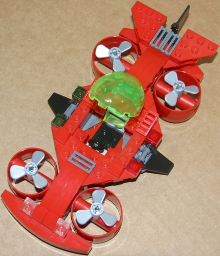 10_hoverlego_cockpit.jpg