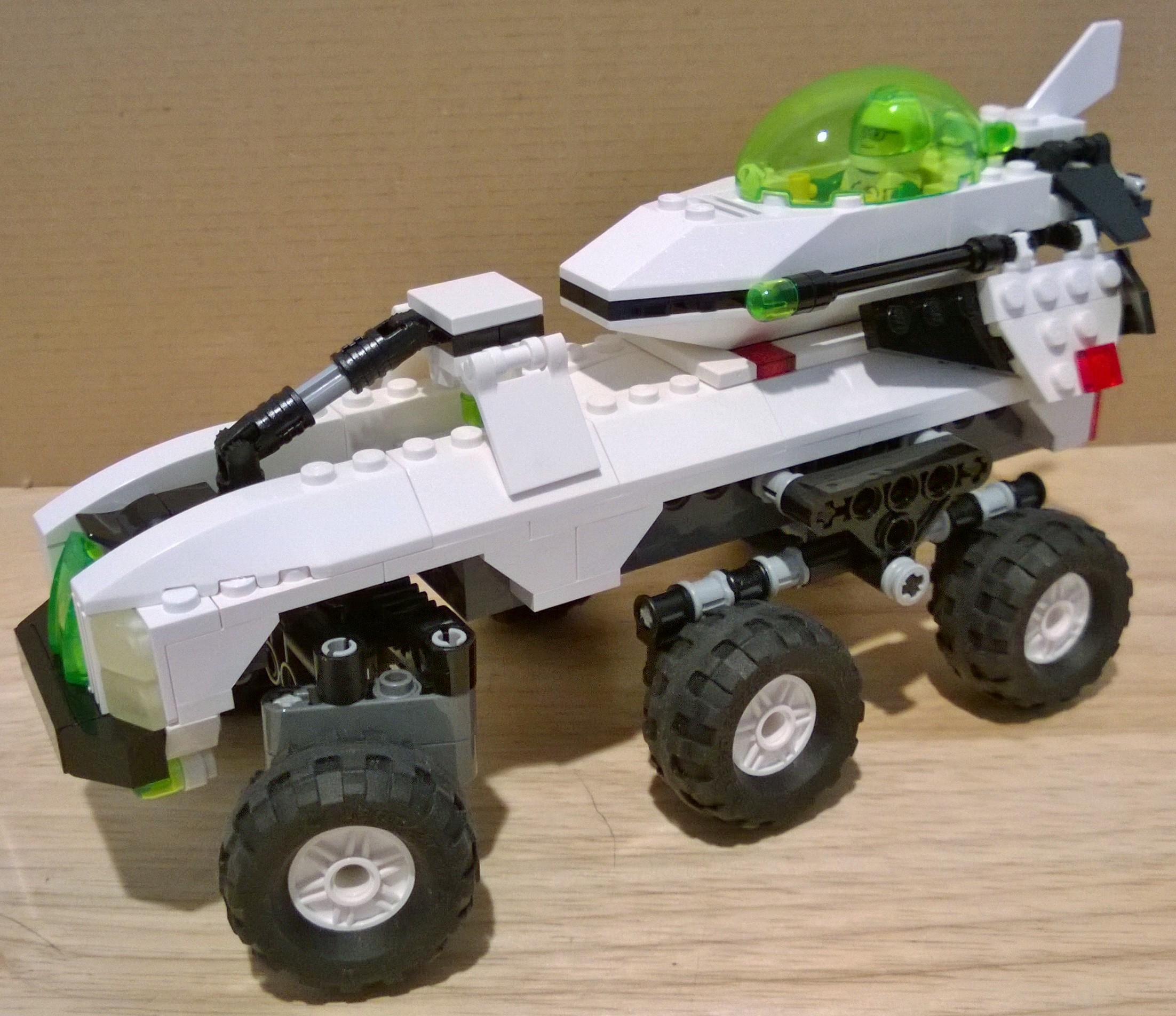 mx2-xxe-01-main.jpg