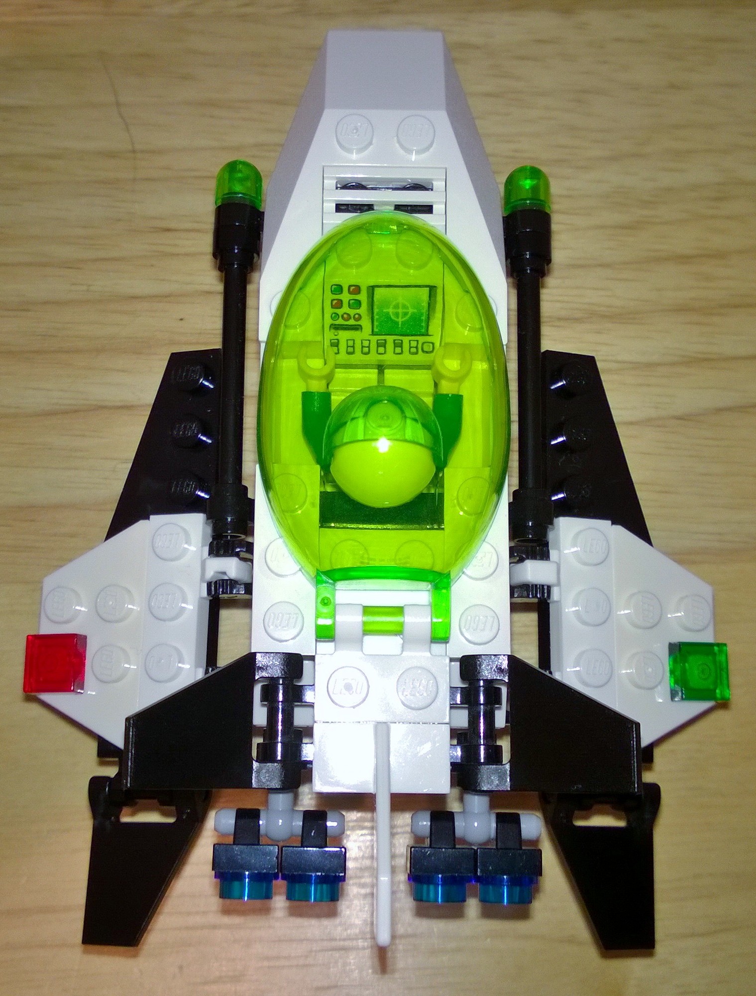 mx2-xxe-11-shuttle-top.jpg