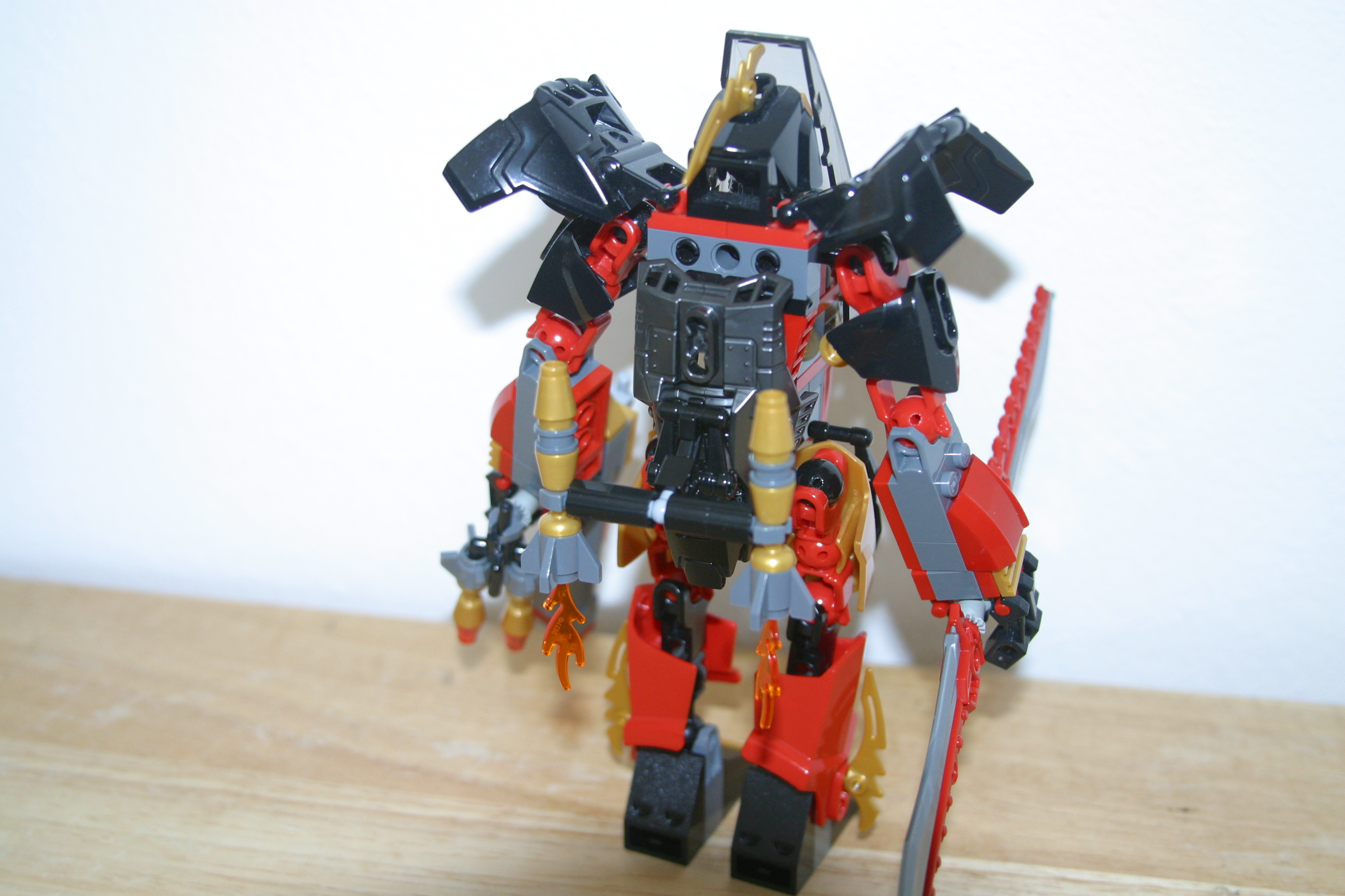 05_back_rocket_pack_deployed.jpg