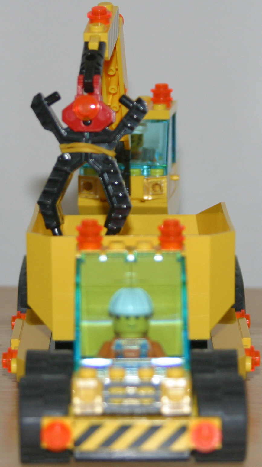 03_front_focus_rear.jpg