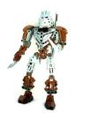 toa_velox_pose002.jpeg