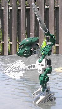 le-matoran_heru_leftside.jpg