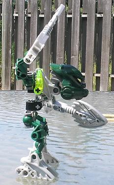 le-matoran_heru_rightside.jpg