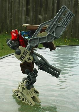po-matoran_aker_rightside.jpg