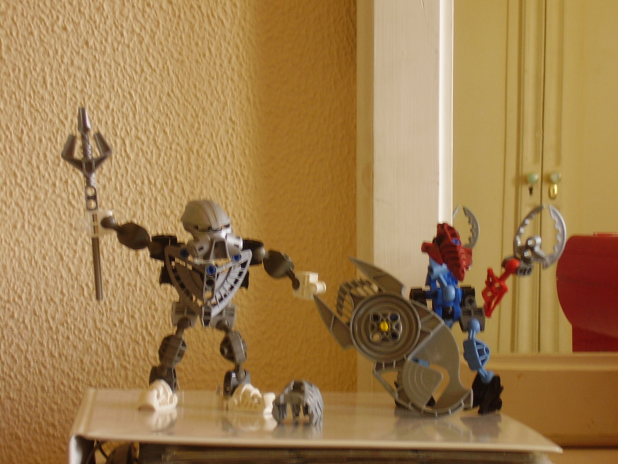 teros_matoran_with_takoran.jpg