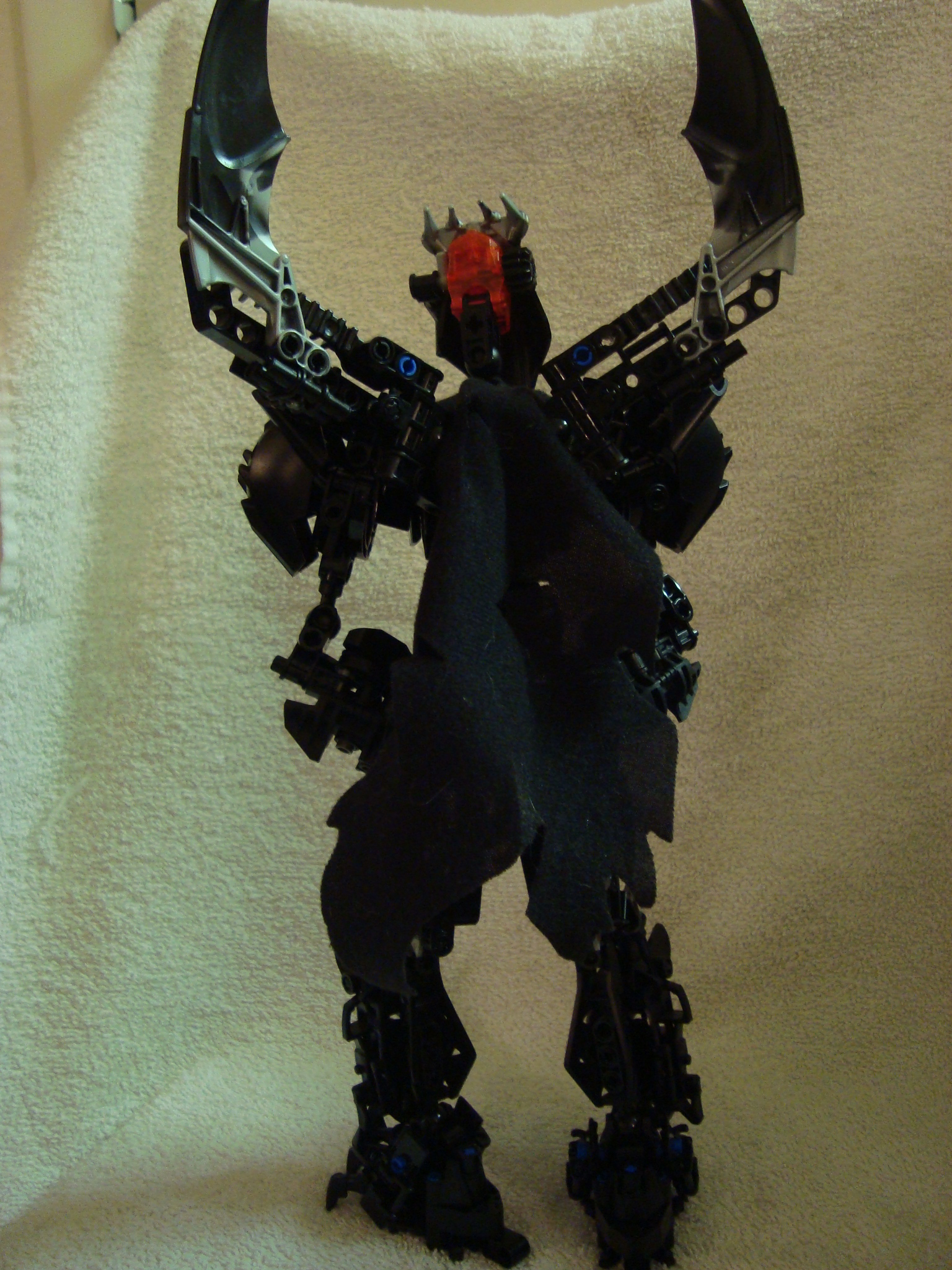 makuta-relicor_004.jpg