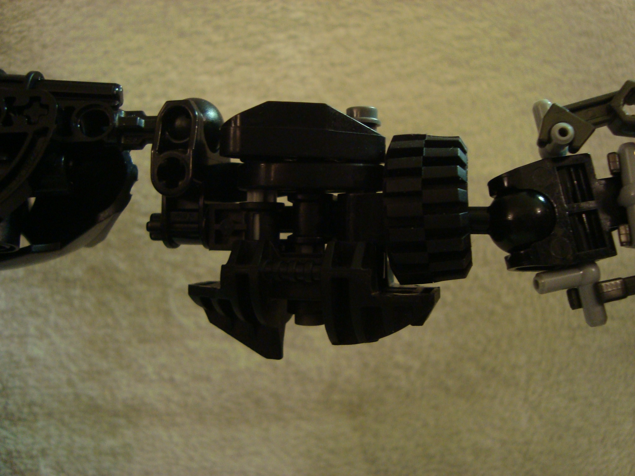 makuta-relicor_012.jpg