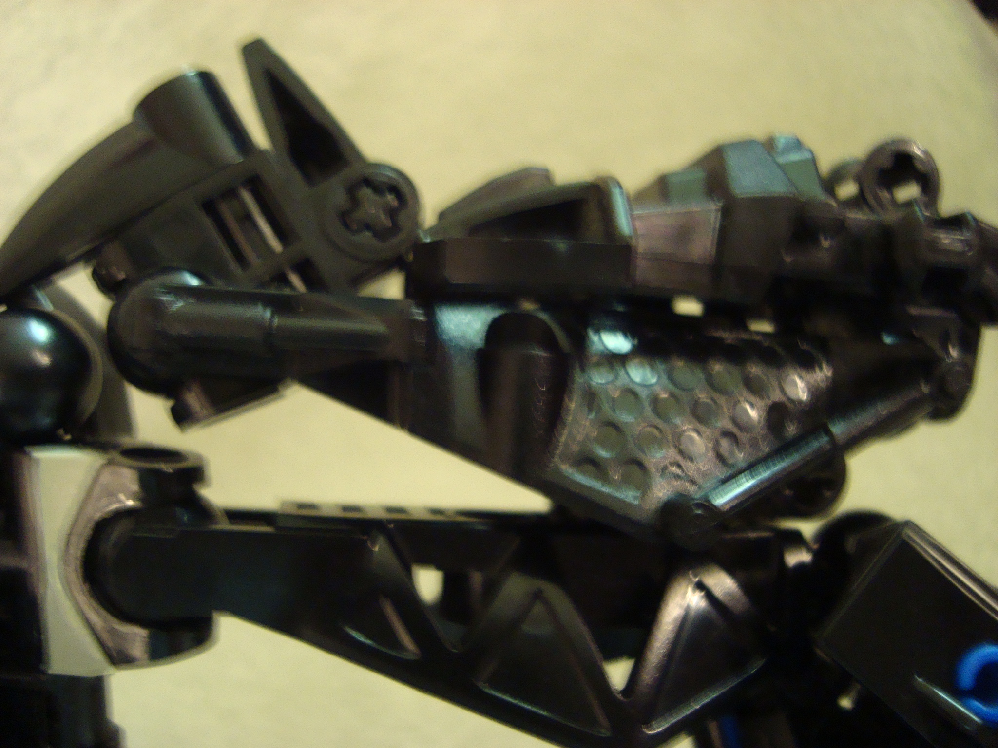 makuta-relicor_016.jpg
