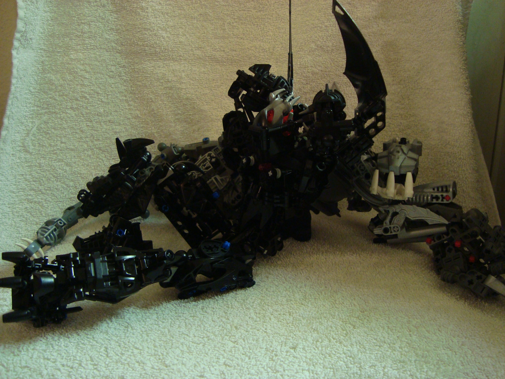 makuta-relicor_022.jpg