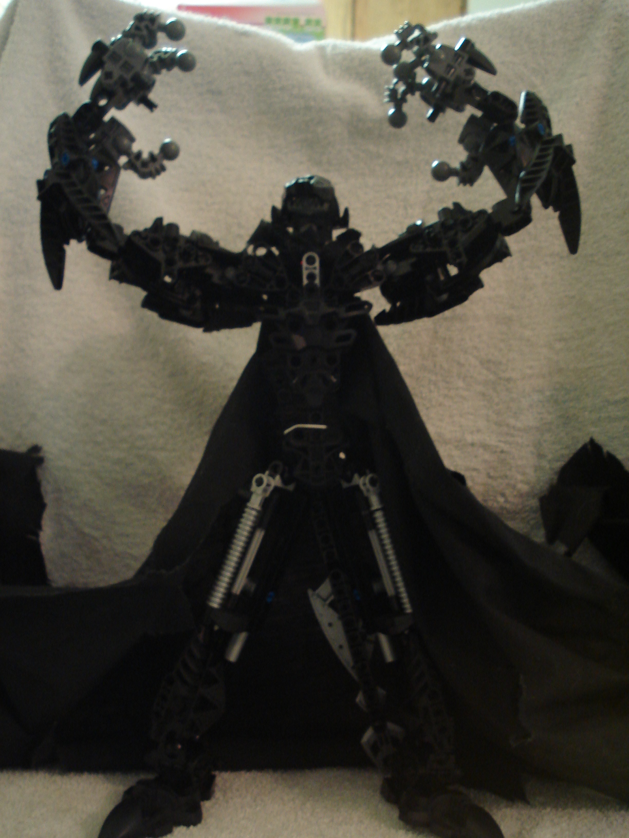 makuta_teridax_006.jpg