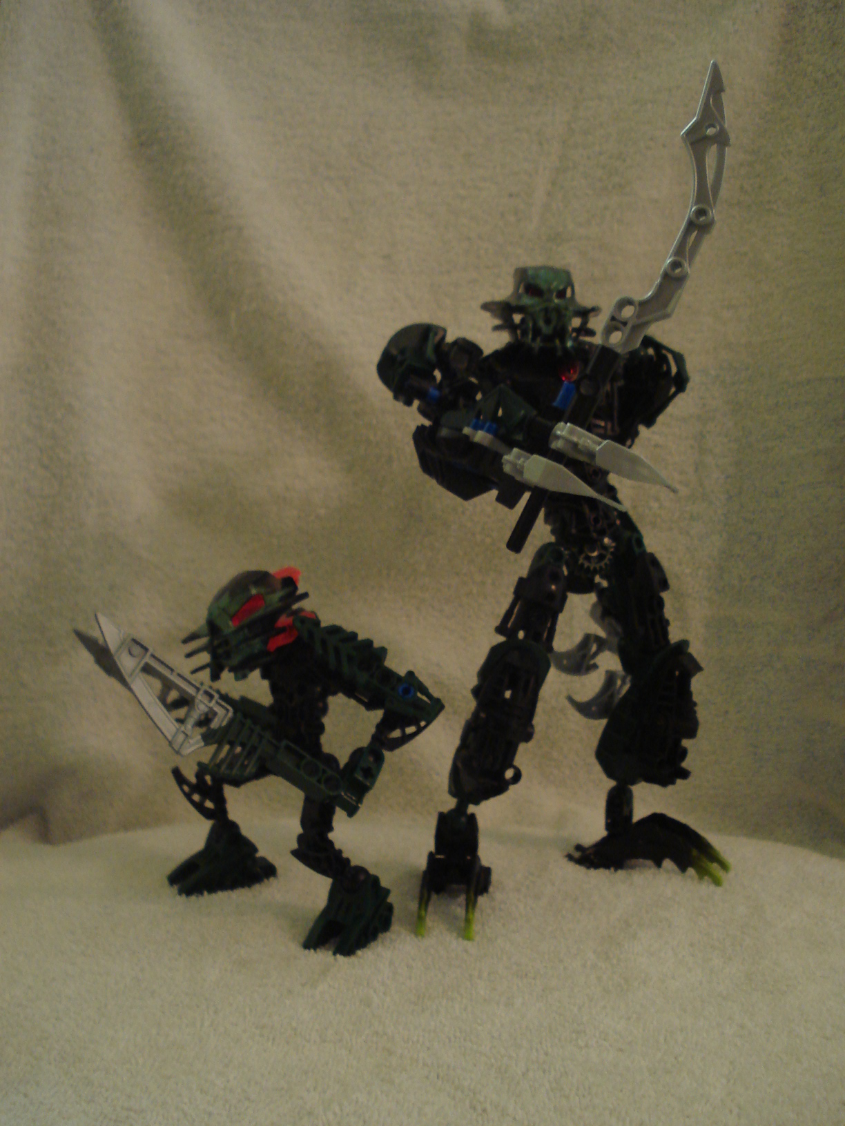 zutik___makuta_diatex.jpg
