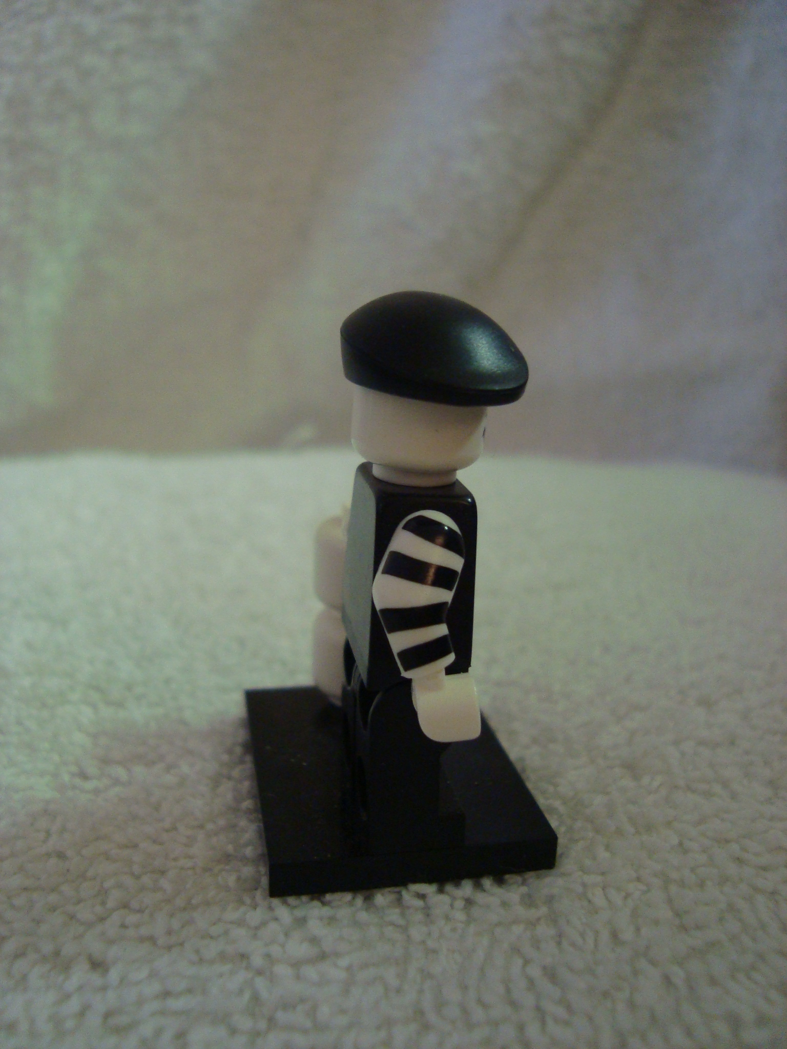 lego_minifigures_mime_003.jpg