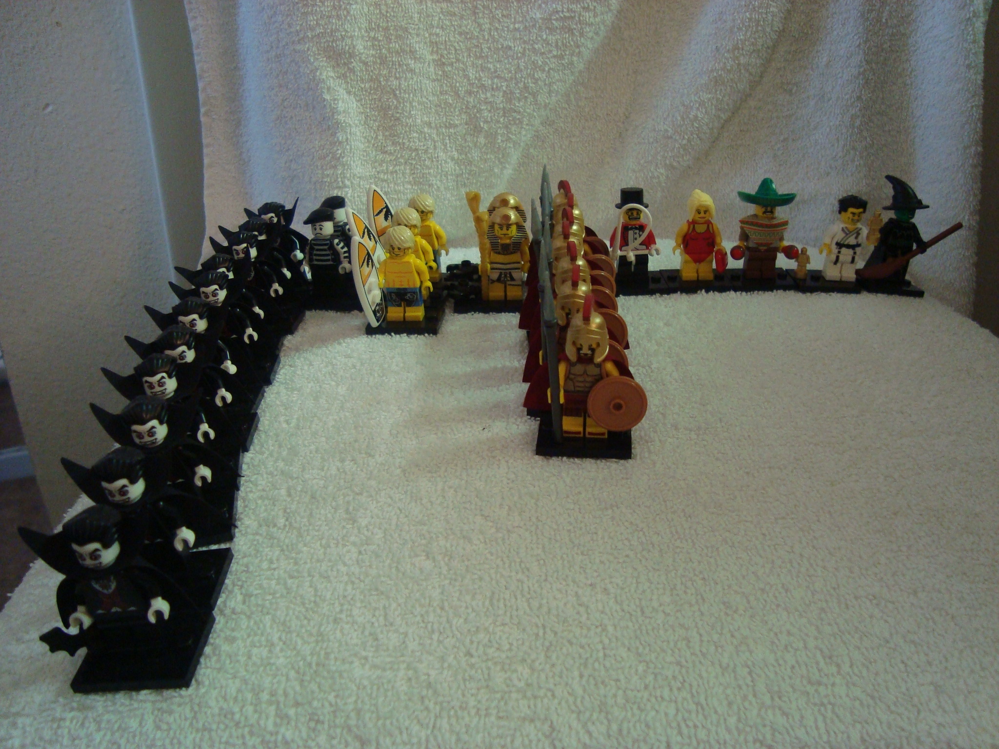 lego_minifigures.jpg