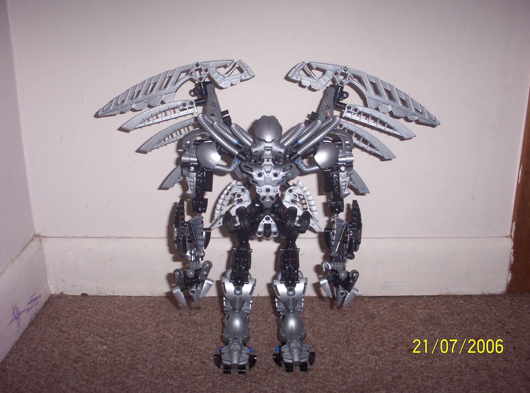 bionicle_001.jpg