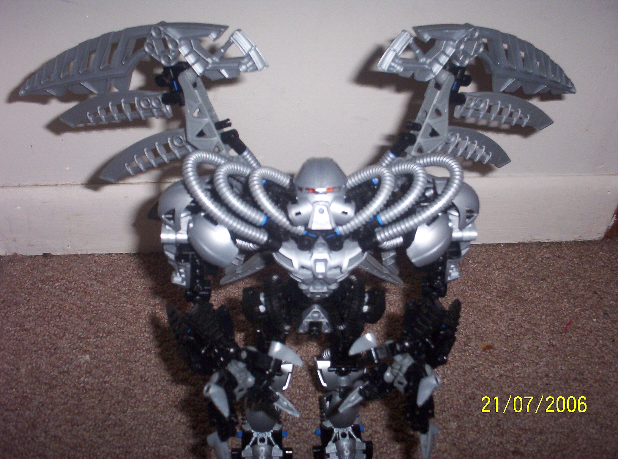 bionicle_005.jpg
