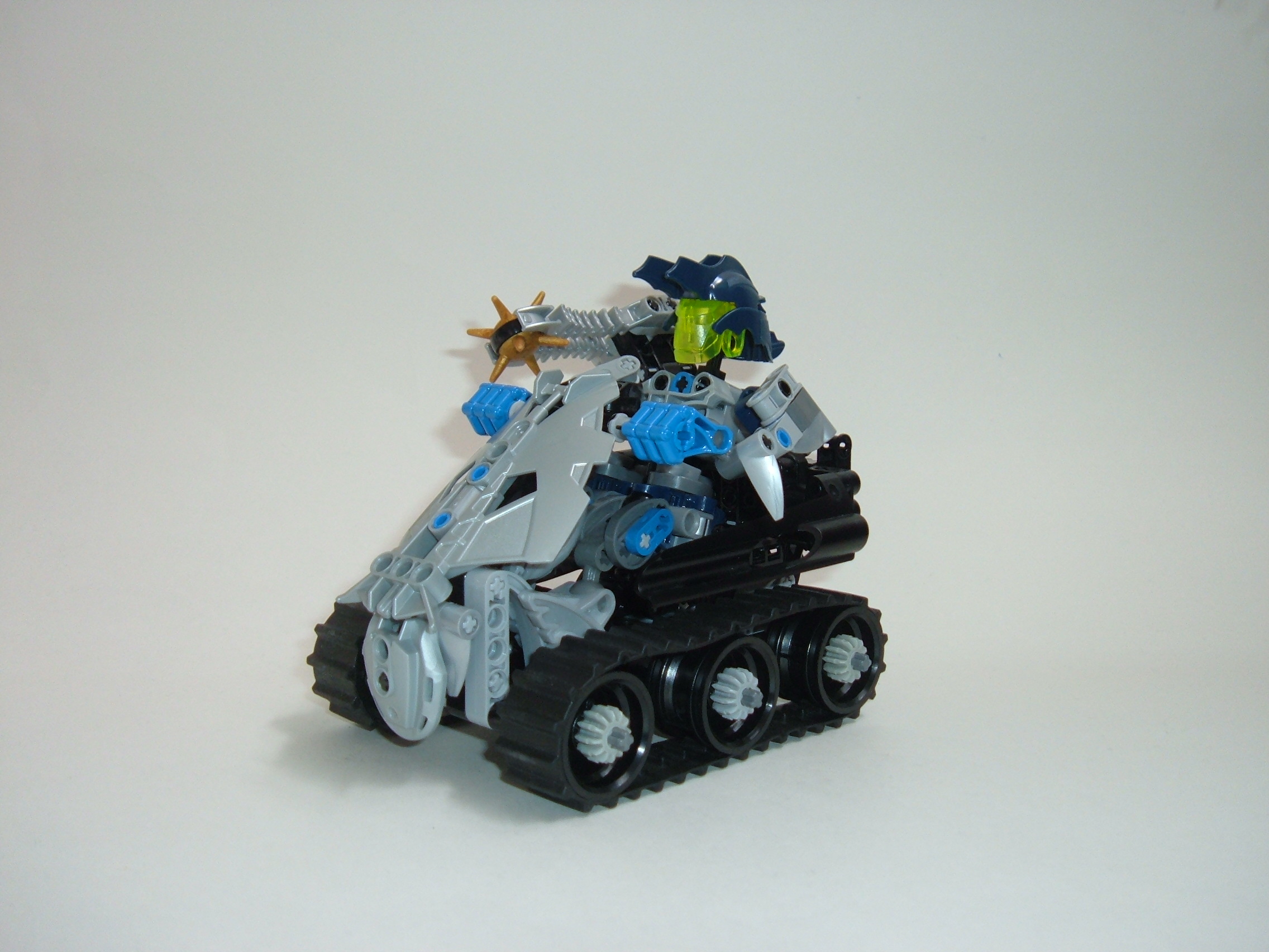 agorivehicle_004.jpg